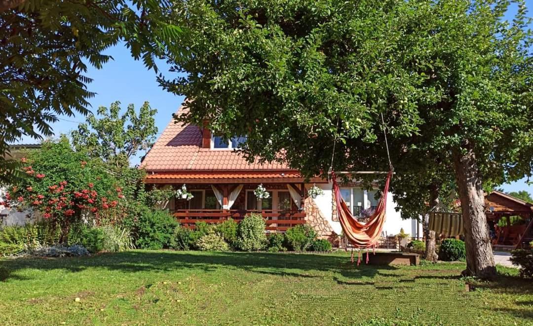 Rodzinny Zakatek "U Gluszkow" Bieszczady Myczkowce Εξωτερικό φωτογραφία